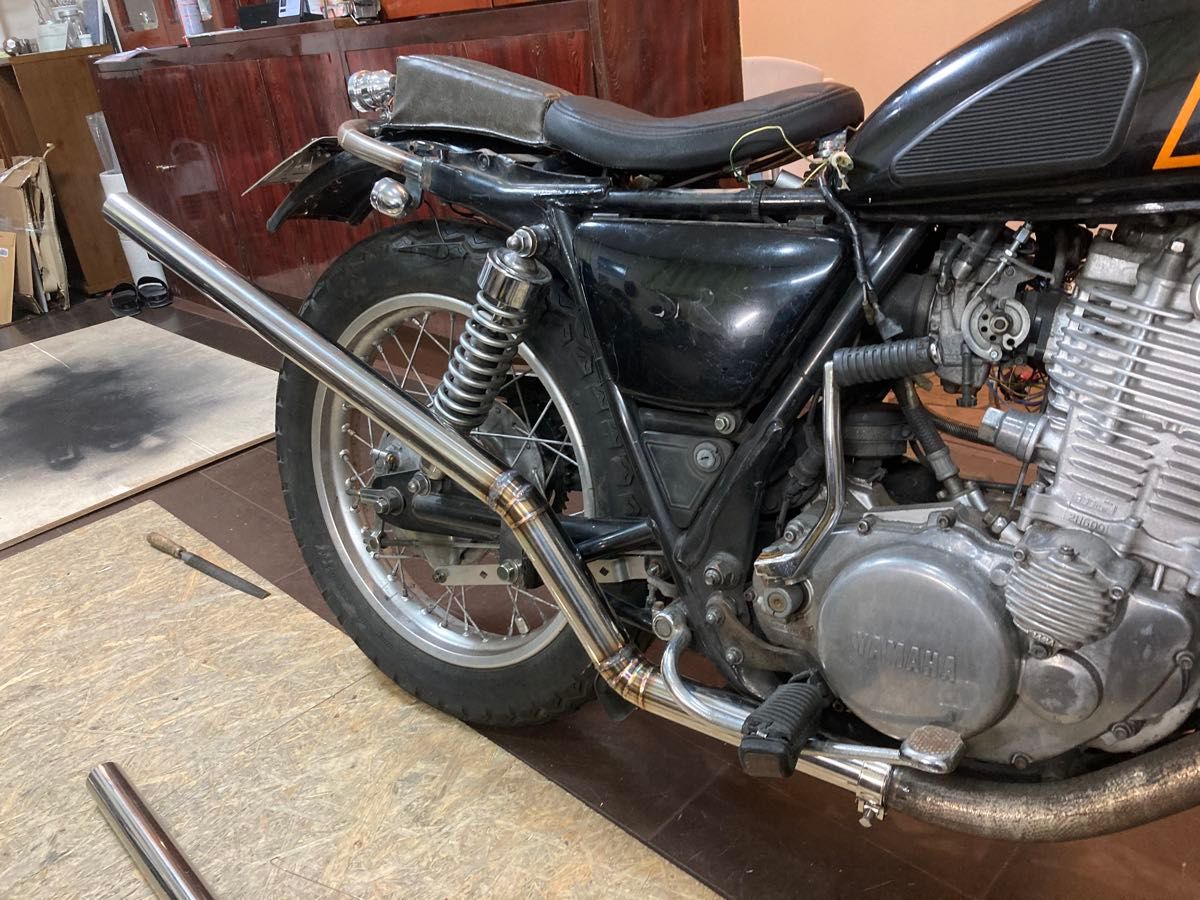 chevy sr400かち上げマフラー ステンレスタイプ sr400 sr500 用 かち上げマフラー オールステンレス チョッパー
