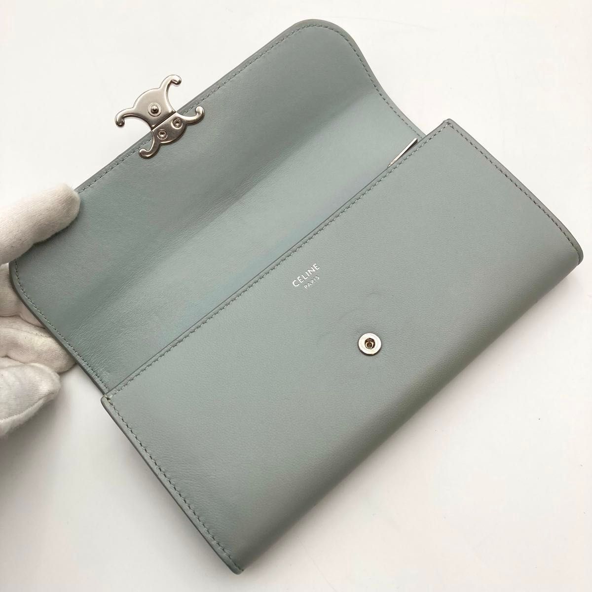 希少カラー【極美品】CELINE セリーヌ トリオンフバックル長財布 希少カラー【極美品】CELINE セリーヌ トリオンフバックル長財布