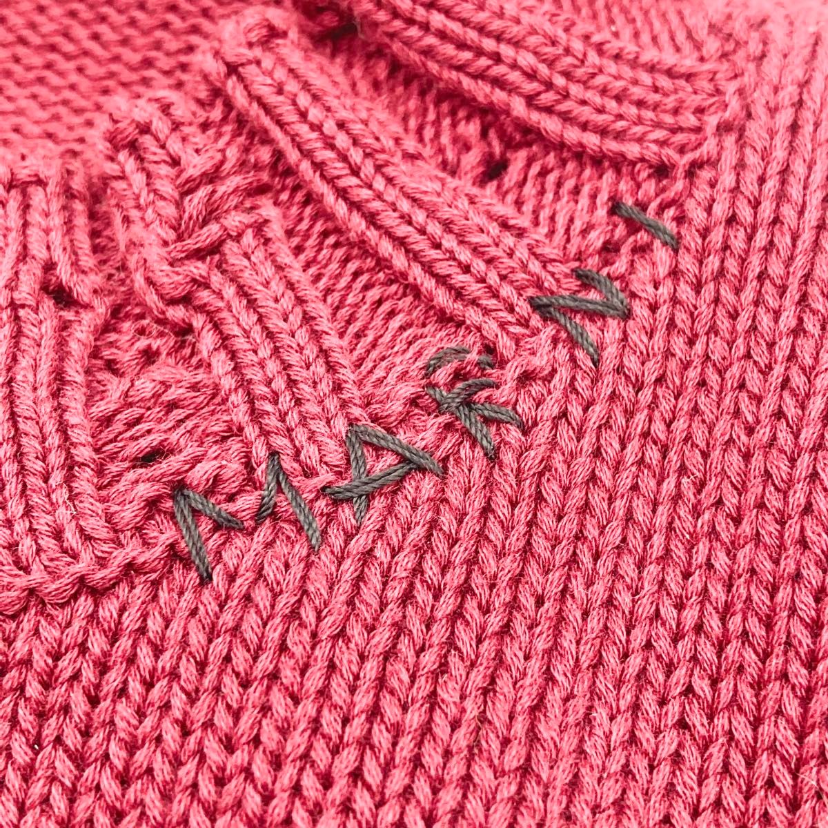 22AW 近年モデル【未使用級】MARNI マルニ セーター ニット 長袖 22AW 近年モデル【未使用級】MARNI マルニ セーター ニット 長袖