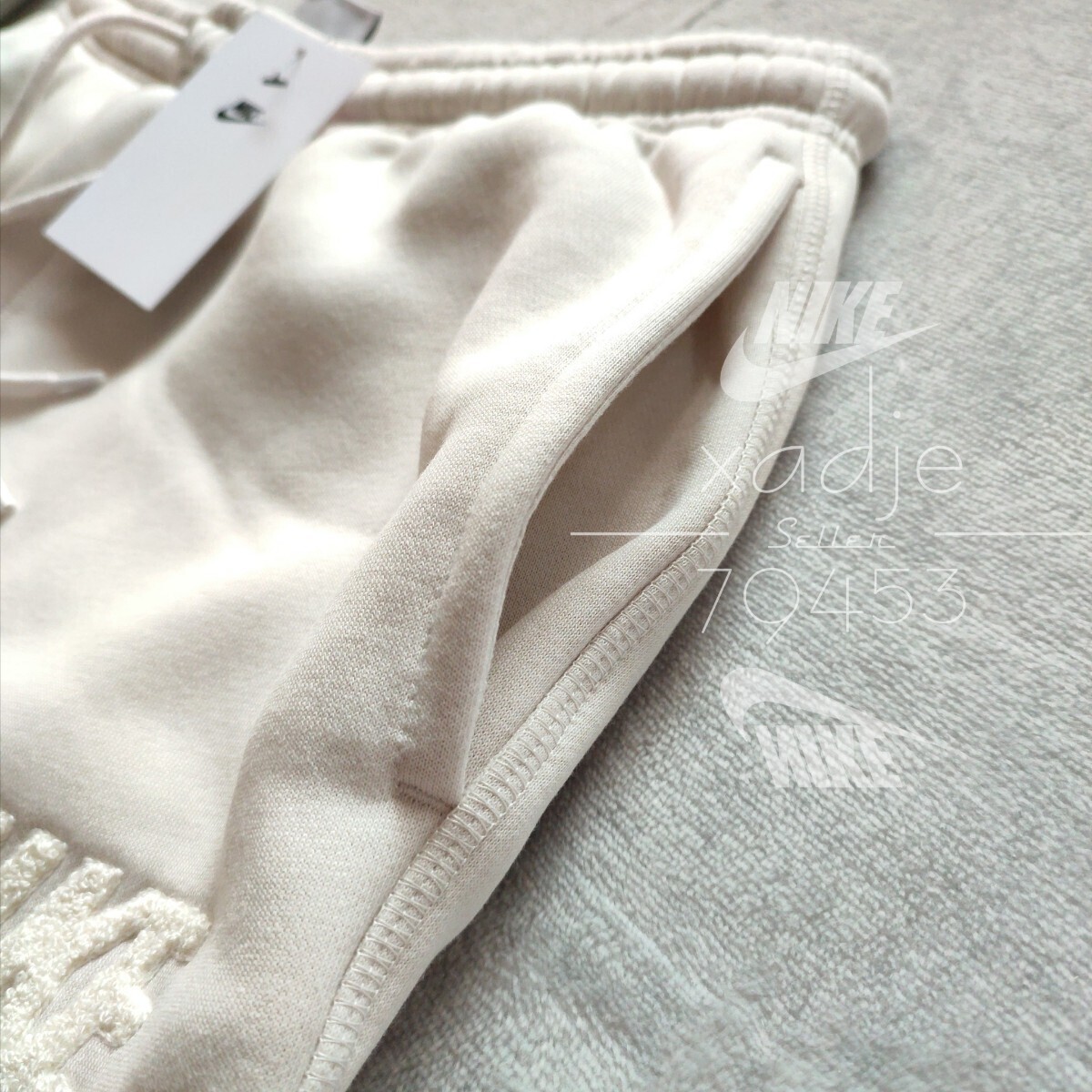 新品 正規品 NIKE ナイキ 立体 ロゴ 上下セット スウェット 新品 正規品 NIKE ナイキ 立体 ロゴ 上下セット スウェット