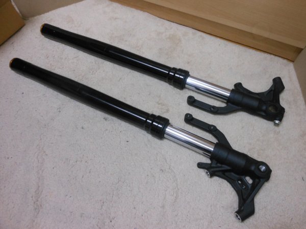 ZX-4R 純正フロントフォーク左右 ZX4R SHOWA フロントサス ZX ZX-4R 純正フロントフォーク左右 ZX4R SHOWA フロントサス ZX