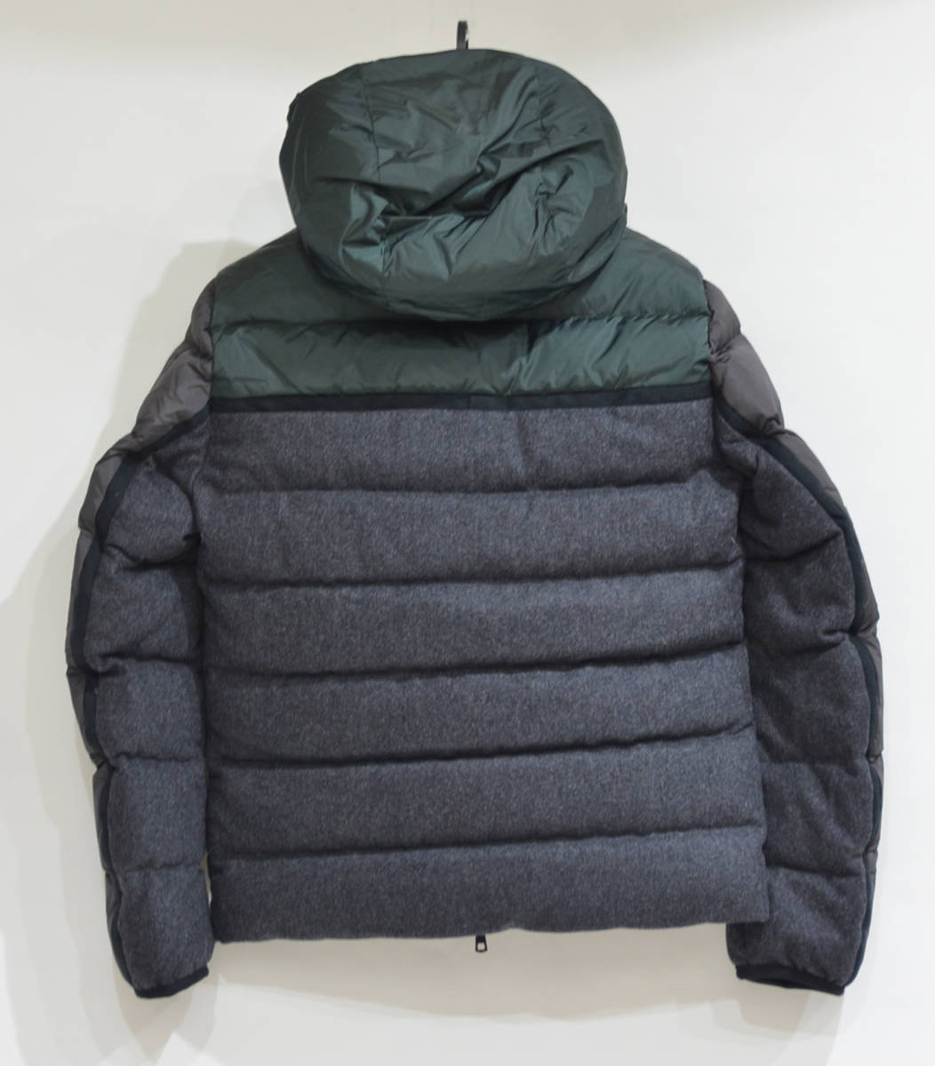 正規認証品!新規格 国内正規 タグ付き MONCLER モンクレール JULIO