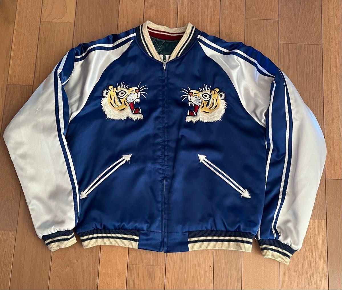 90sヴィンテージ テーラー東洋スカジャン リバーシブル 虎×隼 90sヴィンテージ テーラー東洋スカジャン リバーシブル 虎×隼