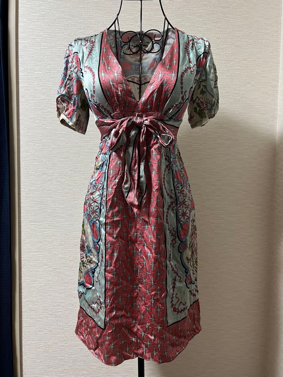 極美品 試着のみ Single dress シルク 100% ワンピース 花柄 フローラル インポート ヨーロッパ