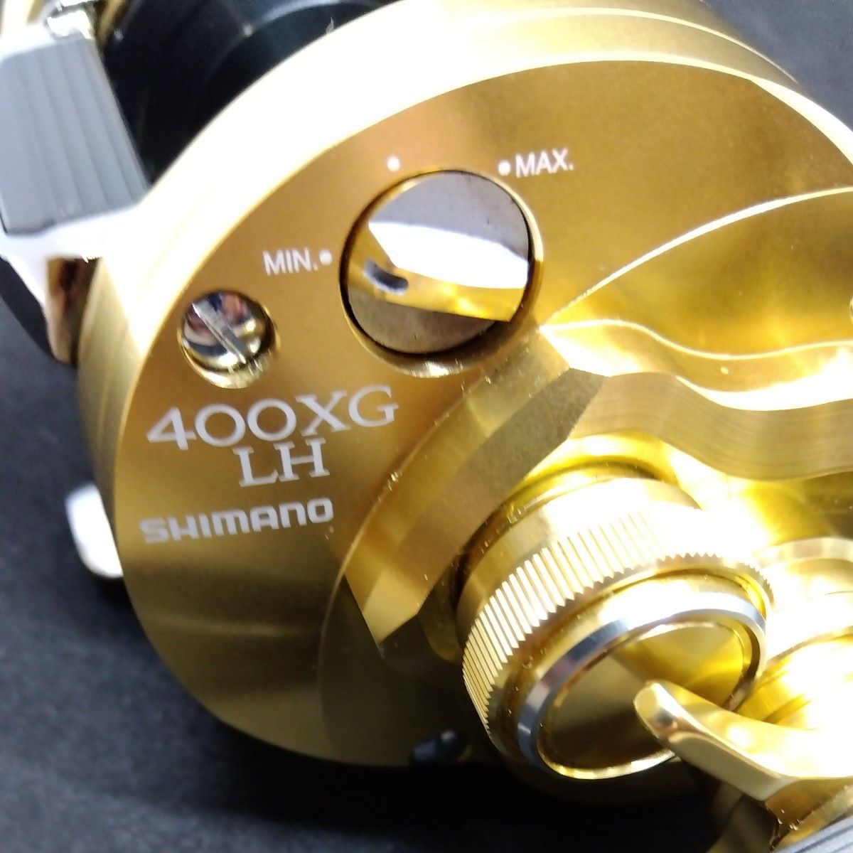 シマノ 23カルカッタコンクエストMD 400XGLH 右ハンドル ベイト シマノ 23カルカッタコンクエストMD 400XGLH 右ハンドル ベイト