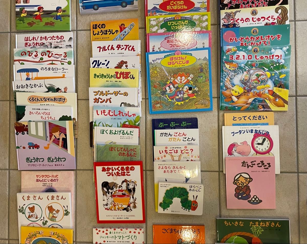 人気絵本 良書 幼児絵本まとめ売り 85冊 ミニ冊子3 計88冊セット 人気絵本 良書 幼児絵本まとめ売り 85冊 ミニ冊子3 計88冊セット