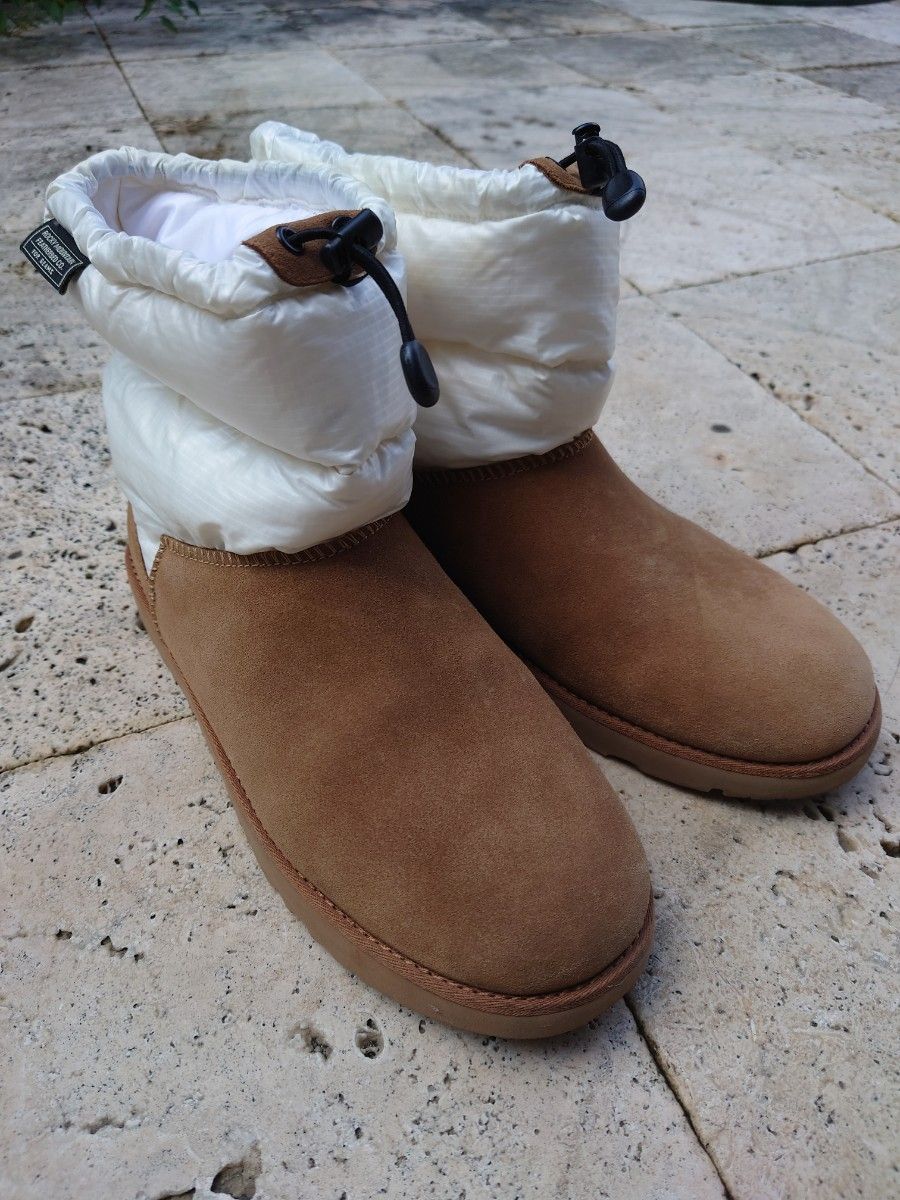 UGG x Rocky Mountain x BEAMS ベージュ x ホワイト トリプルコラボ ボアブーツ