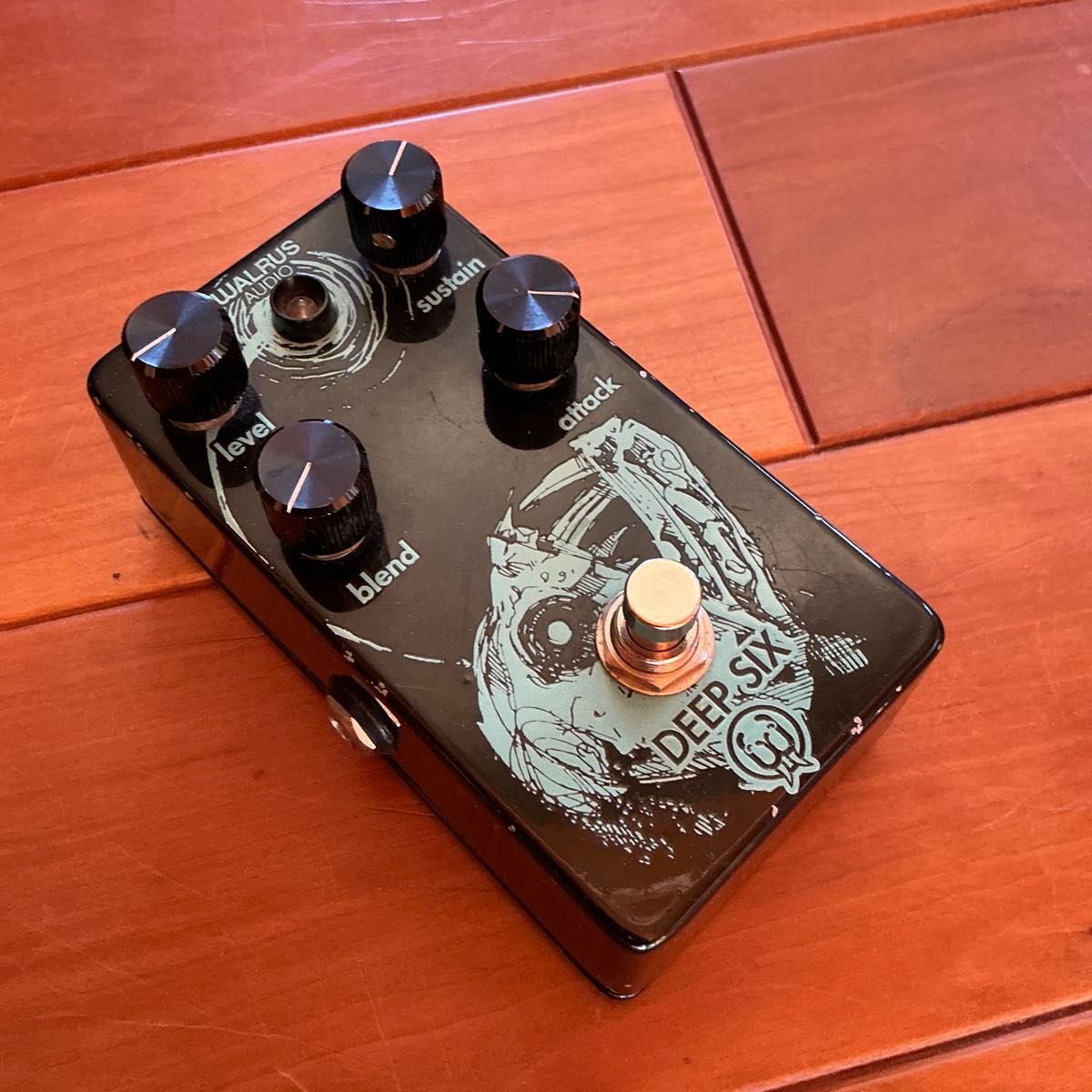 Walrus Audio DEEP SIX Compressor V2 限定色|Yahoo!フリマ(旧 Walrus Audio DEEP SIX Compressor V2 限定色|Yahoo!フリマ(旧