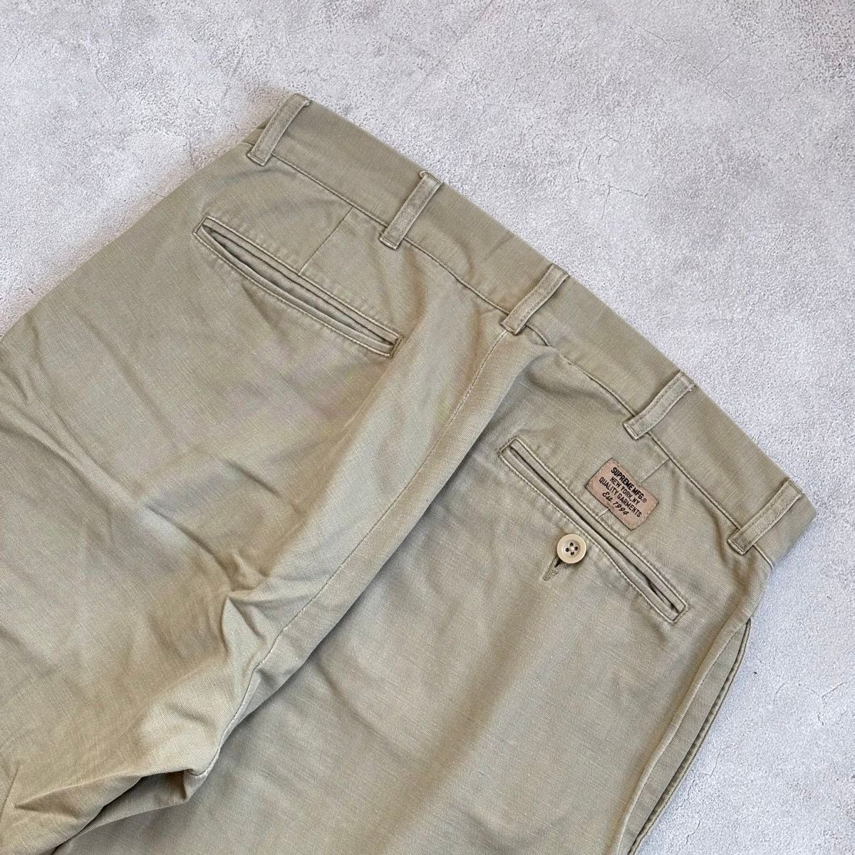 Supreme シュプリーム オリーブ チノパン カーキ サイズ30 Supreme シュプリーム オリーブ チノパン カーキ サイズ30
