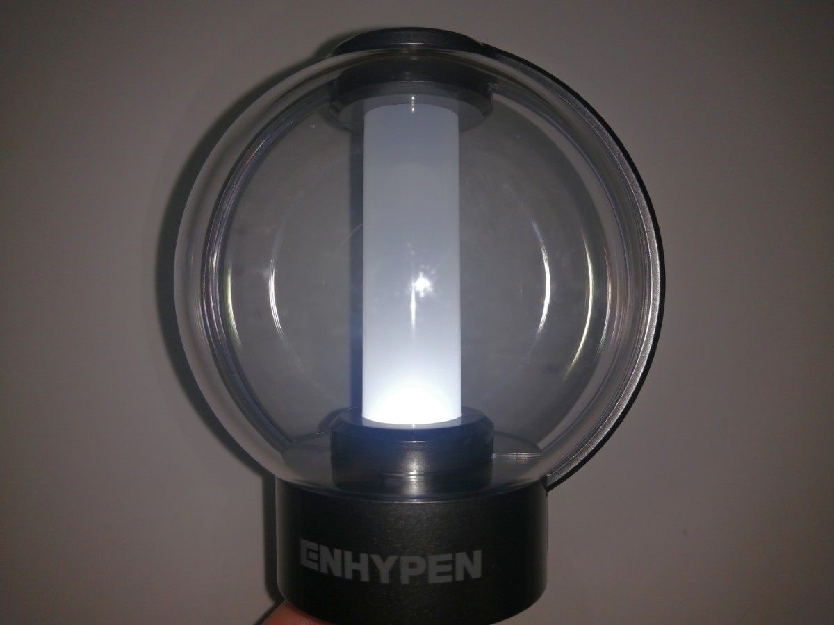 ENHYPEN OFFICIAL LIGHT STICK Ver 1 ペンライト ペンラ 公式品 ENHYPEN OFFICIAL LIGHT STICK Ver 1 ペンライト ペンラ 公式品