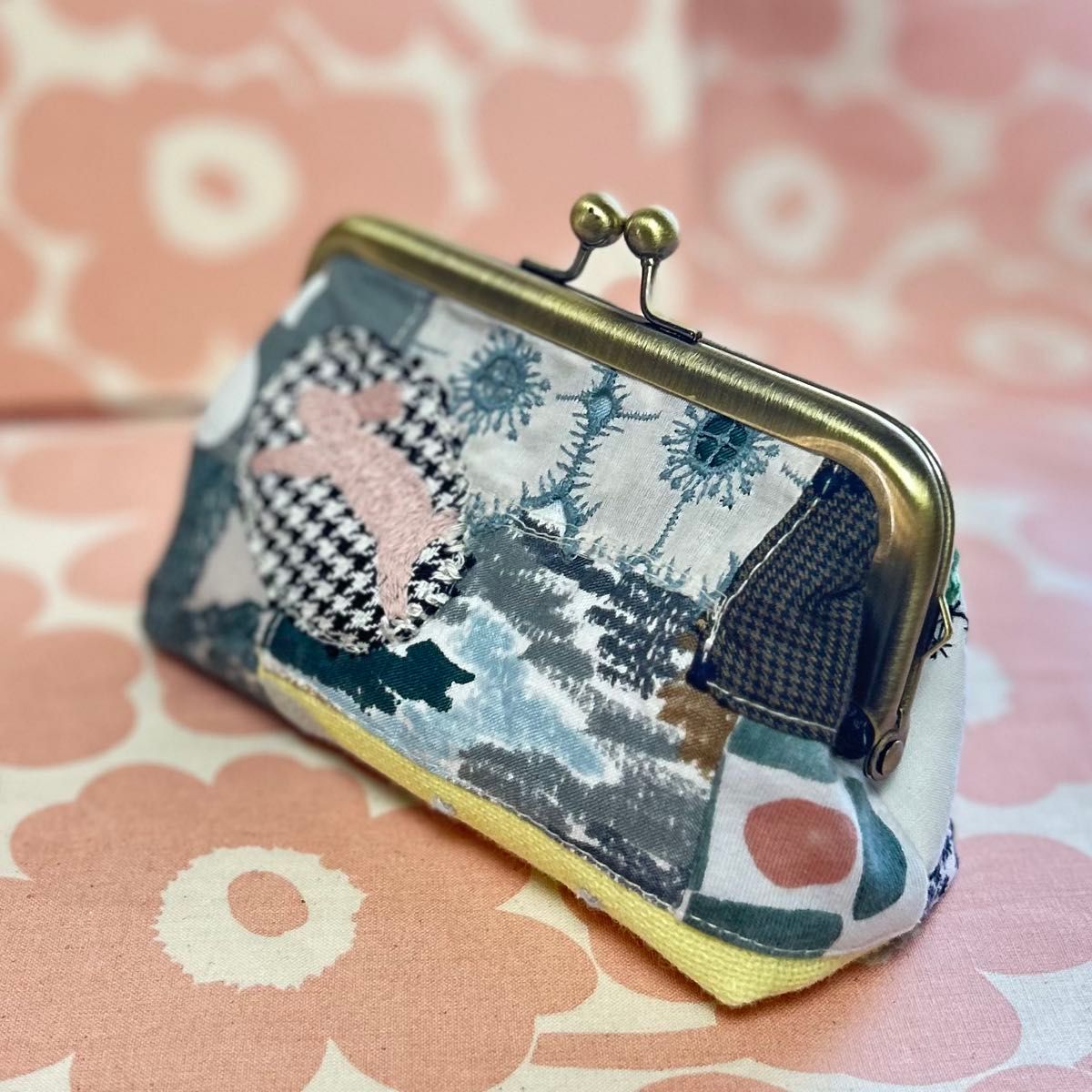 ミナペルホネン 希少chum がま口ポーチ ハンドメイド♪ - 財布 ミナペルホネン 希少chum がま口ポーチ ハンドメイド♪ - 財布