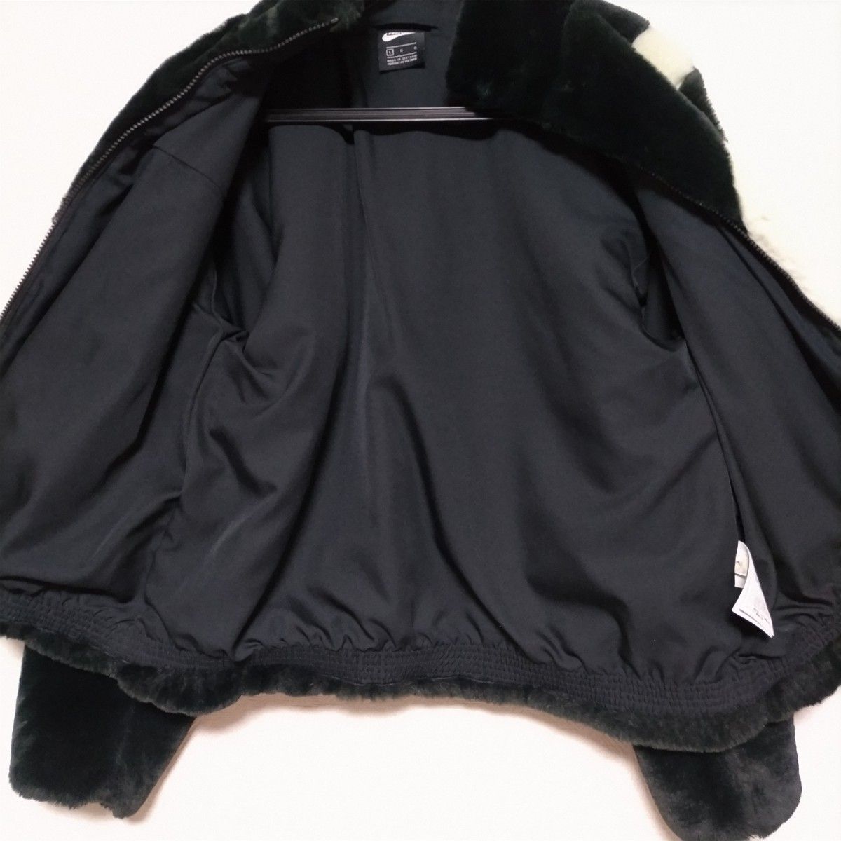 NIKE ナイキ BIG SWOOSH FAUX FUR JACKET スウォッシュ フェイク NIKE ナイキ BIG SWOOSH FAUX FUR JACKET スウォッシュ フェイク