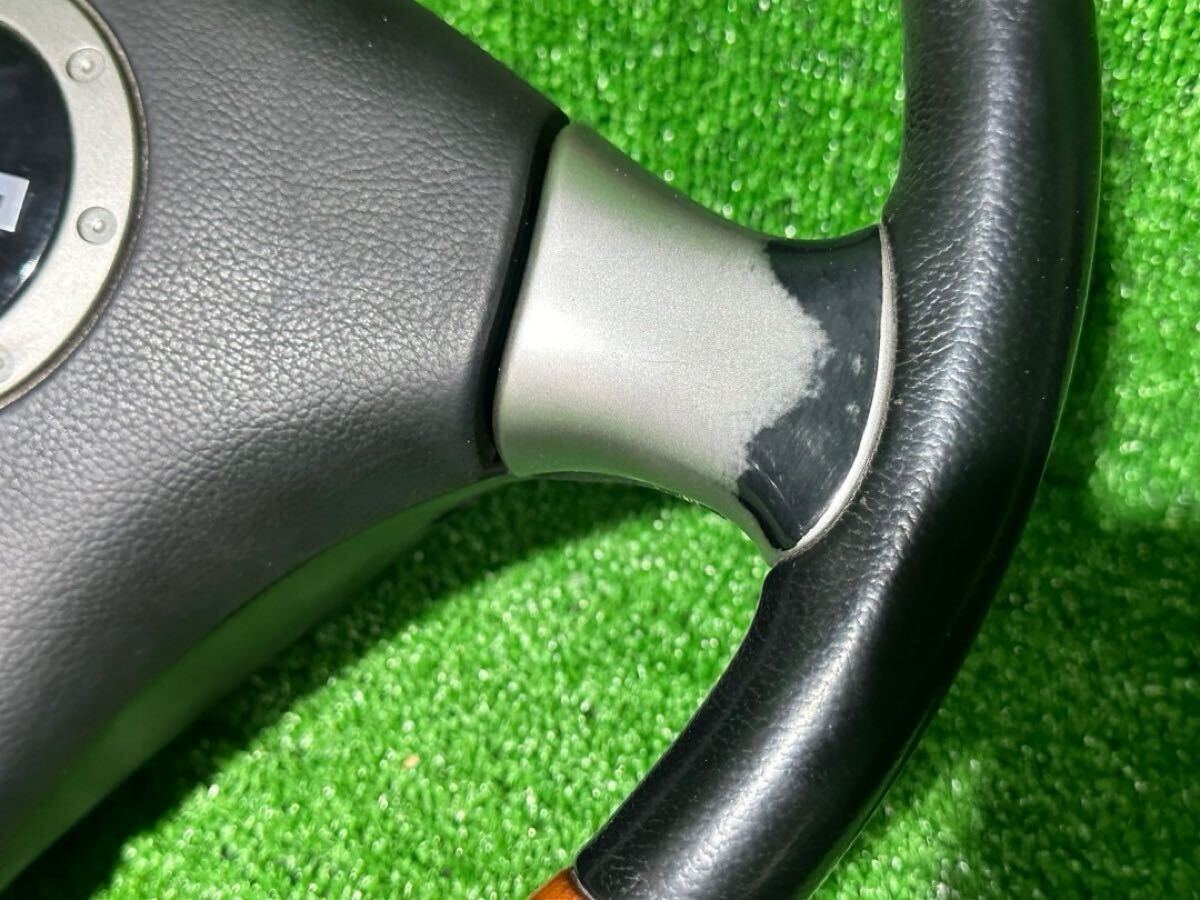 【E-Parts】【2561】ダイハツ DAIHATSU ミラアヴィ momo ステアリング ハンドル 