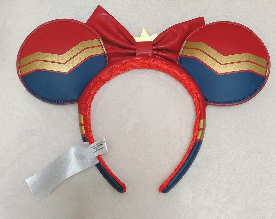 新品未使用】ディズニー キャプテンマーベル カチューシャ