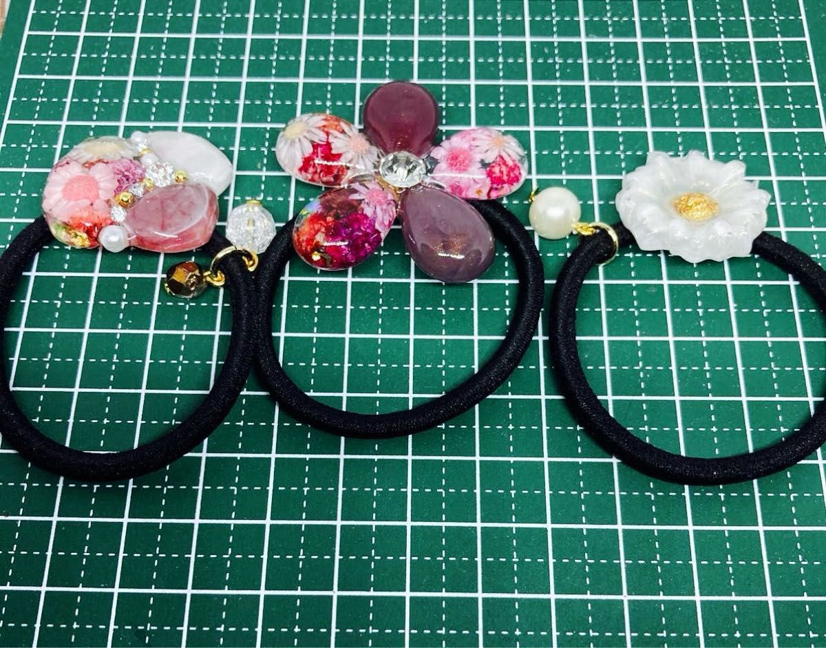 レジン ハンドメイド ヘアゴム3個セット 1
