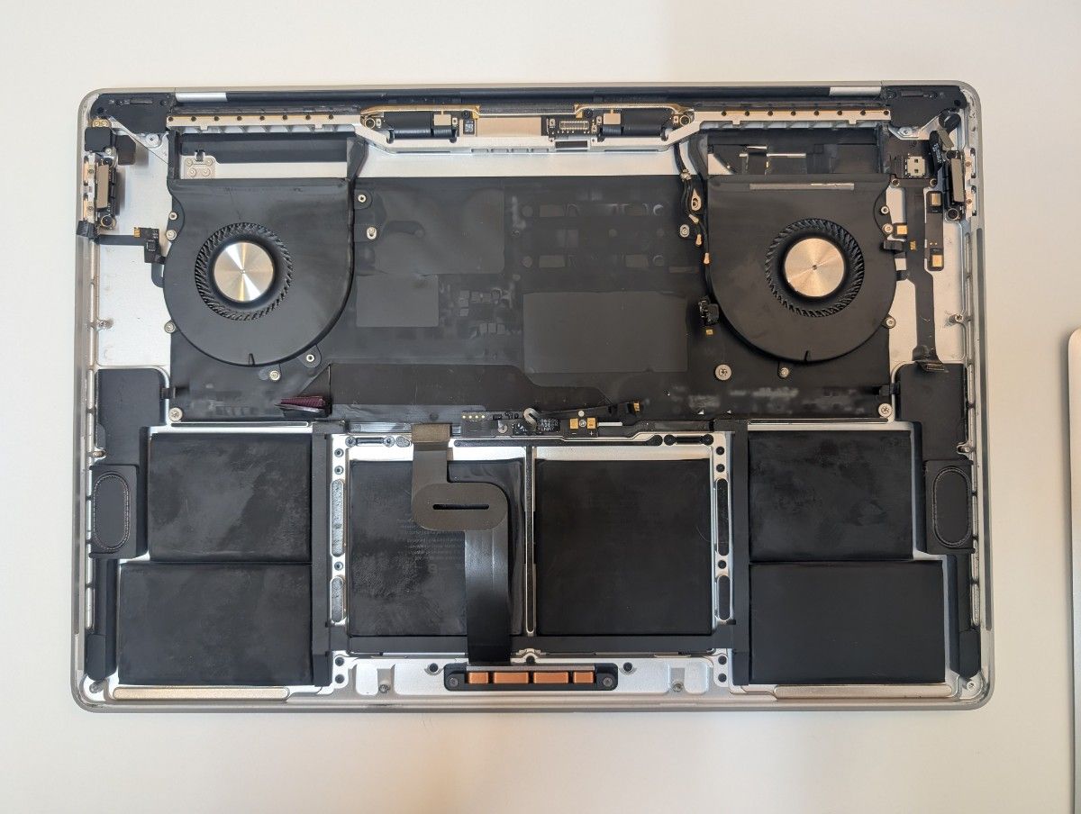 MacBook PRO 2019 16インチ ロジックボードなしジャンク|Yahoo MacBook PRO 2019 16インチ ロジックボードなしジャンク|Yahoo
