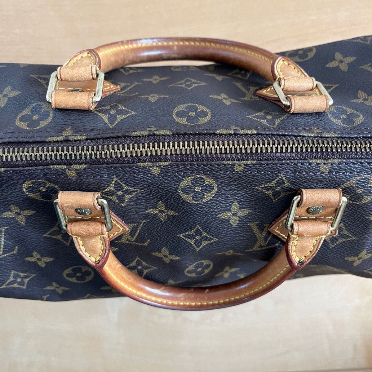 LOUIS VUITTON ルイヴィトン スピーディ30 モノグラム LOUIS VUITTON ルイヴィトン スピーディ30 モノグラム