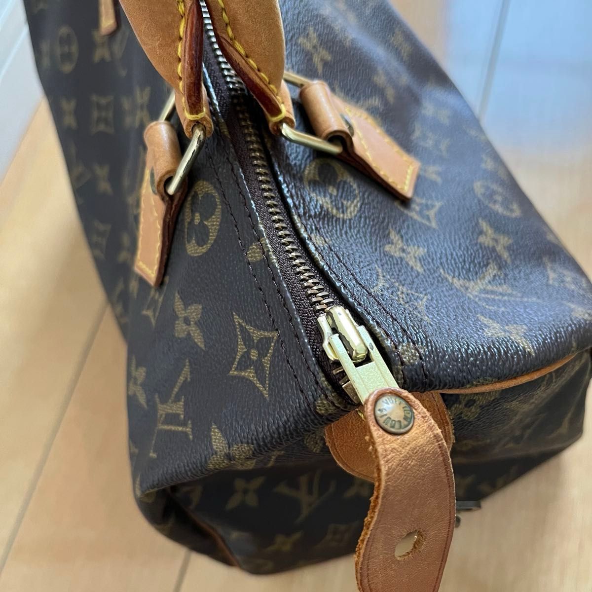 LOUIS VUITTON ルイヴィトン スピーディ30 モノグラム LOUIS VUITTON ルイヴィトン スピーディ30 モノグラム