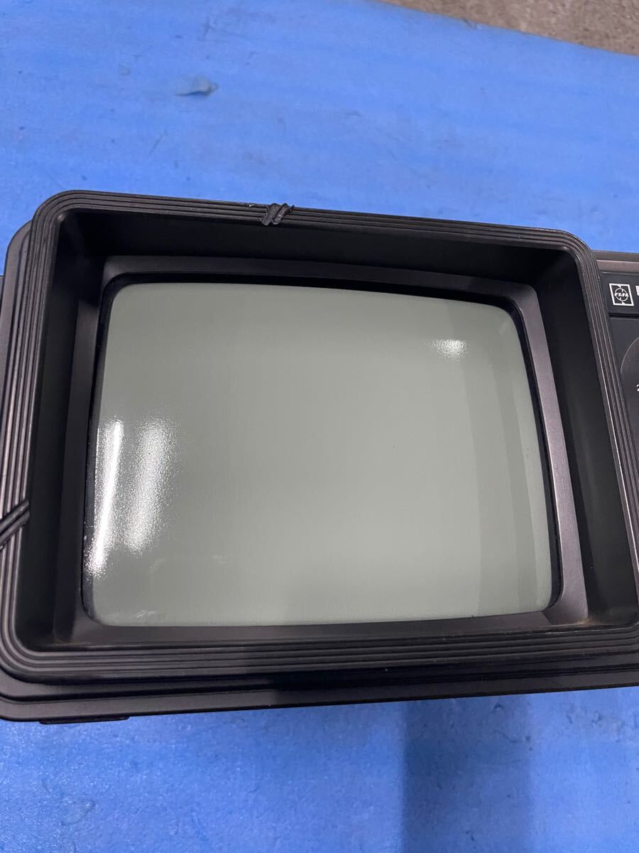 National(ナショナル) ポータブル 白黒テレビ 8型 TransAm National(ナショナル) ポータブル 白黒テレビ 8型 TransAm