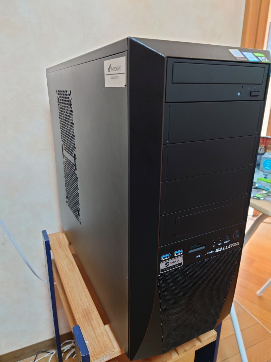 ゲーミングPC RTX2080 intel Core i9 9900K 16GB SSD搭載 ゲーミングPC RTX2080 intel Core i9 9900K 16GB SSD搭載