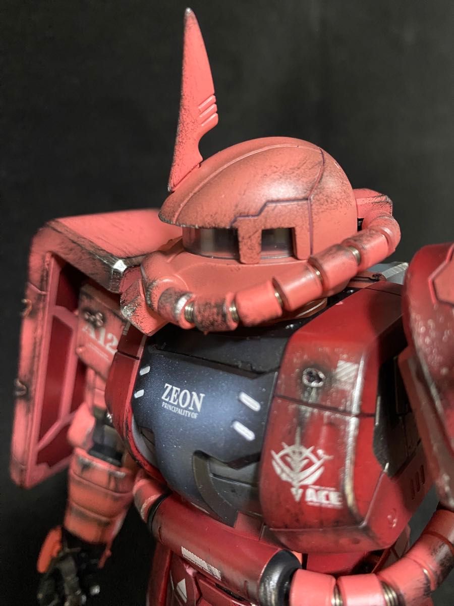 1/72 MS-06 ザクⅡ 赤VER 赤い彗星 シャア専用機 合金完成品 1/72 MS-06 ザクⅡ 赤VER 赤い彗星 シャア専用機 合金完成品