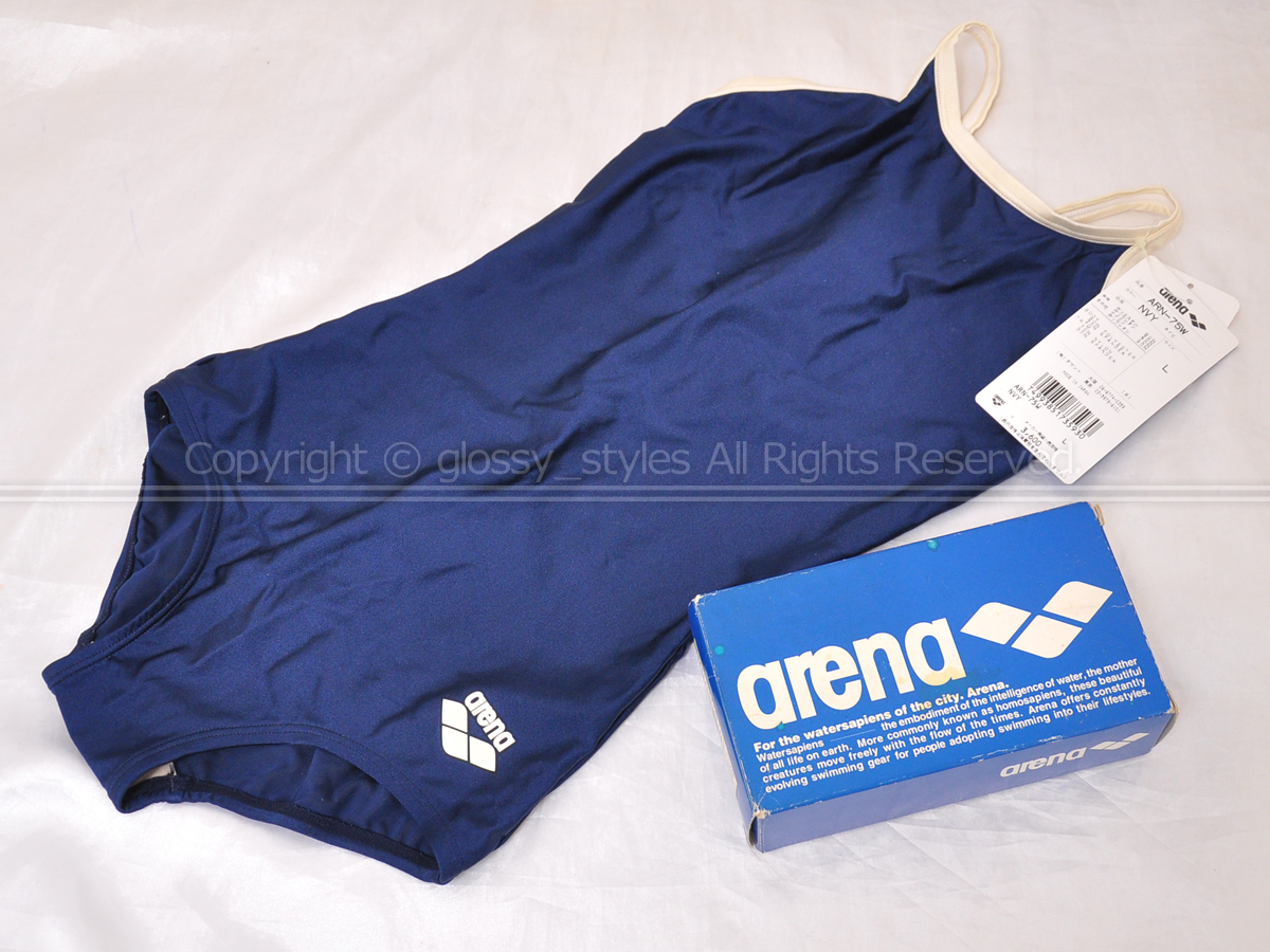 K1966-01□新品箱付 arena アリーナ パイピング女子スイミング K1966-01□新品箱付 arena アリーナ パイピング女子スイミング