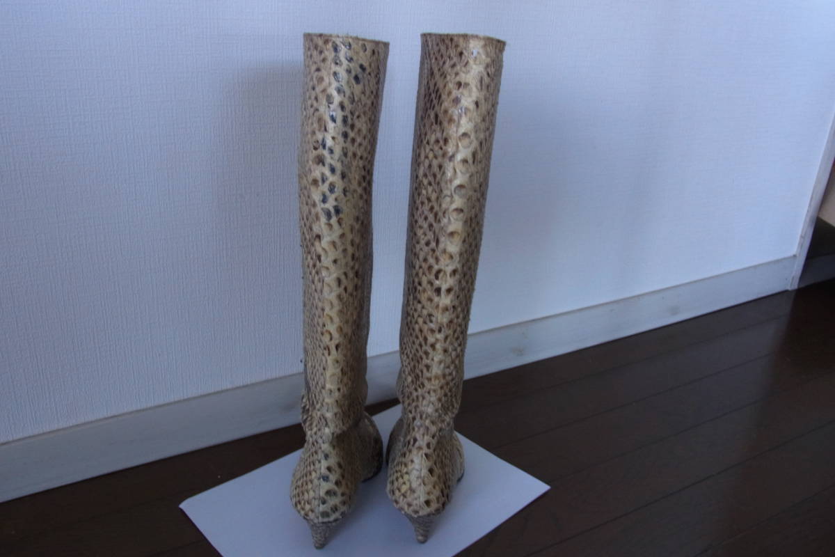 ヘビ皮のブーツ　21.5センチ_画像3