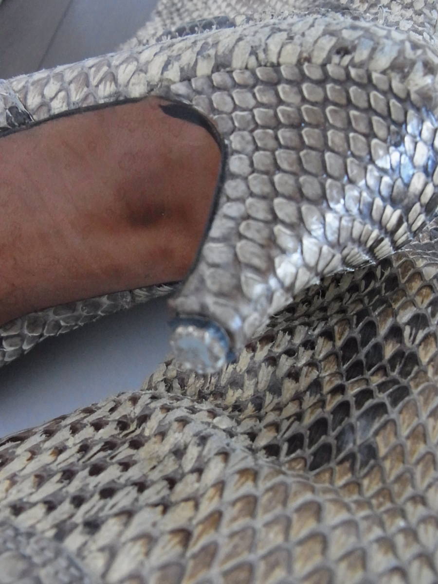 ヘビ皮のブーツ　21.5センチ_画像7
