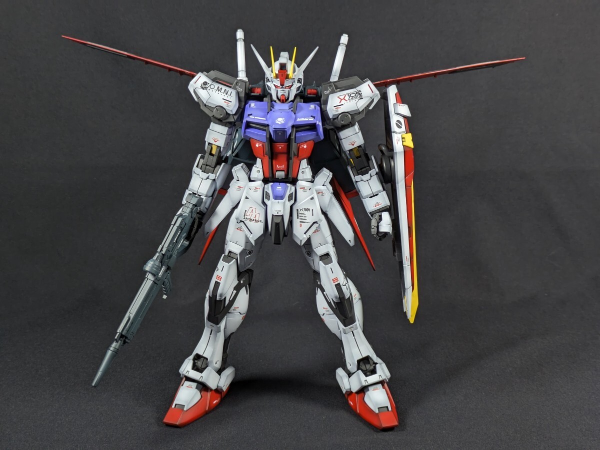 完成品 塗装改修済み バンダイ MG 1/100 エールストライク 完成品 塗装改修済み バンダイ MG 1/100 エールストライク