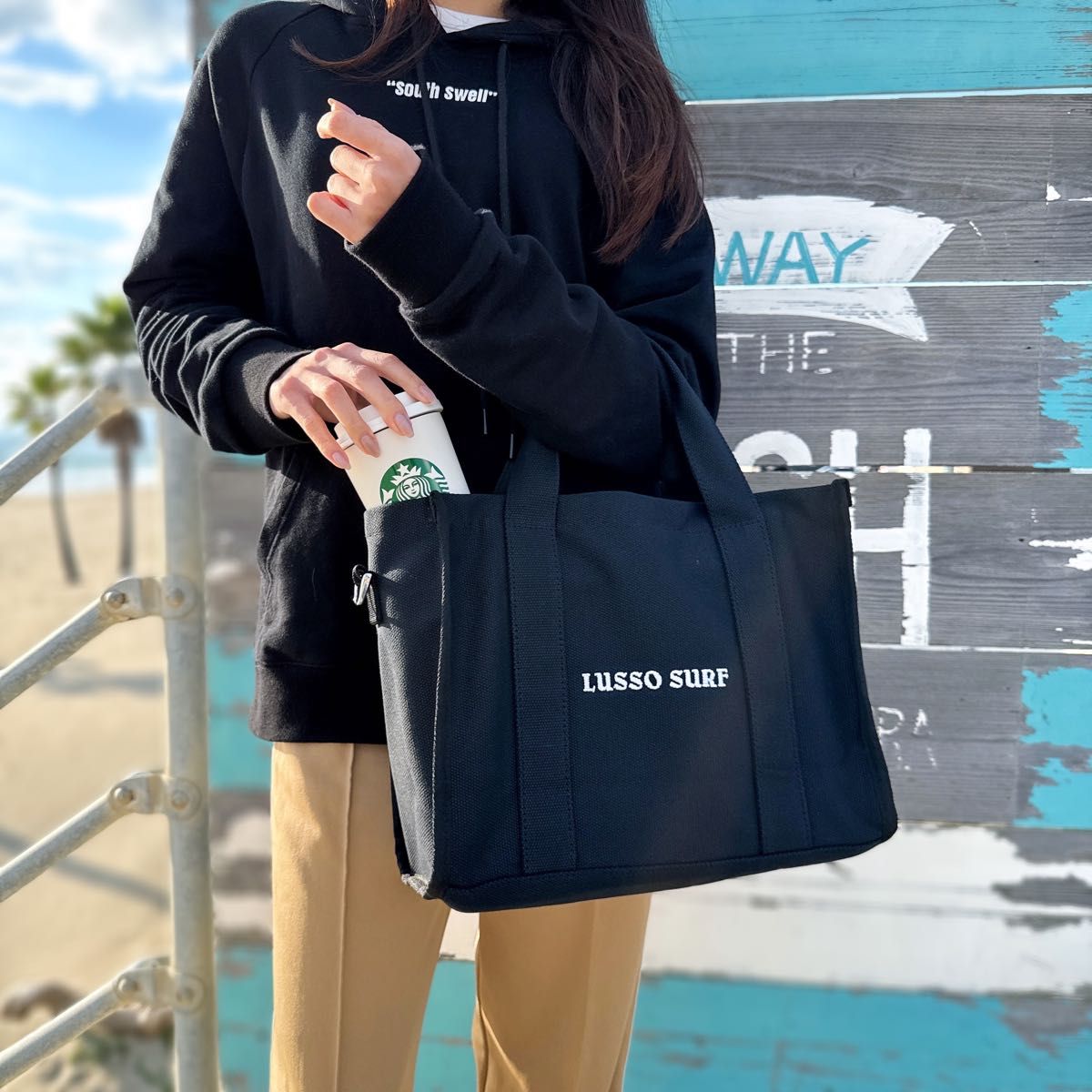 プレゼントに LUSSO SURF 2wayショルダートートバッグ ブラック プレゼントに LUSSO SURF 2wayショルダートートバッグ ブラック