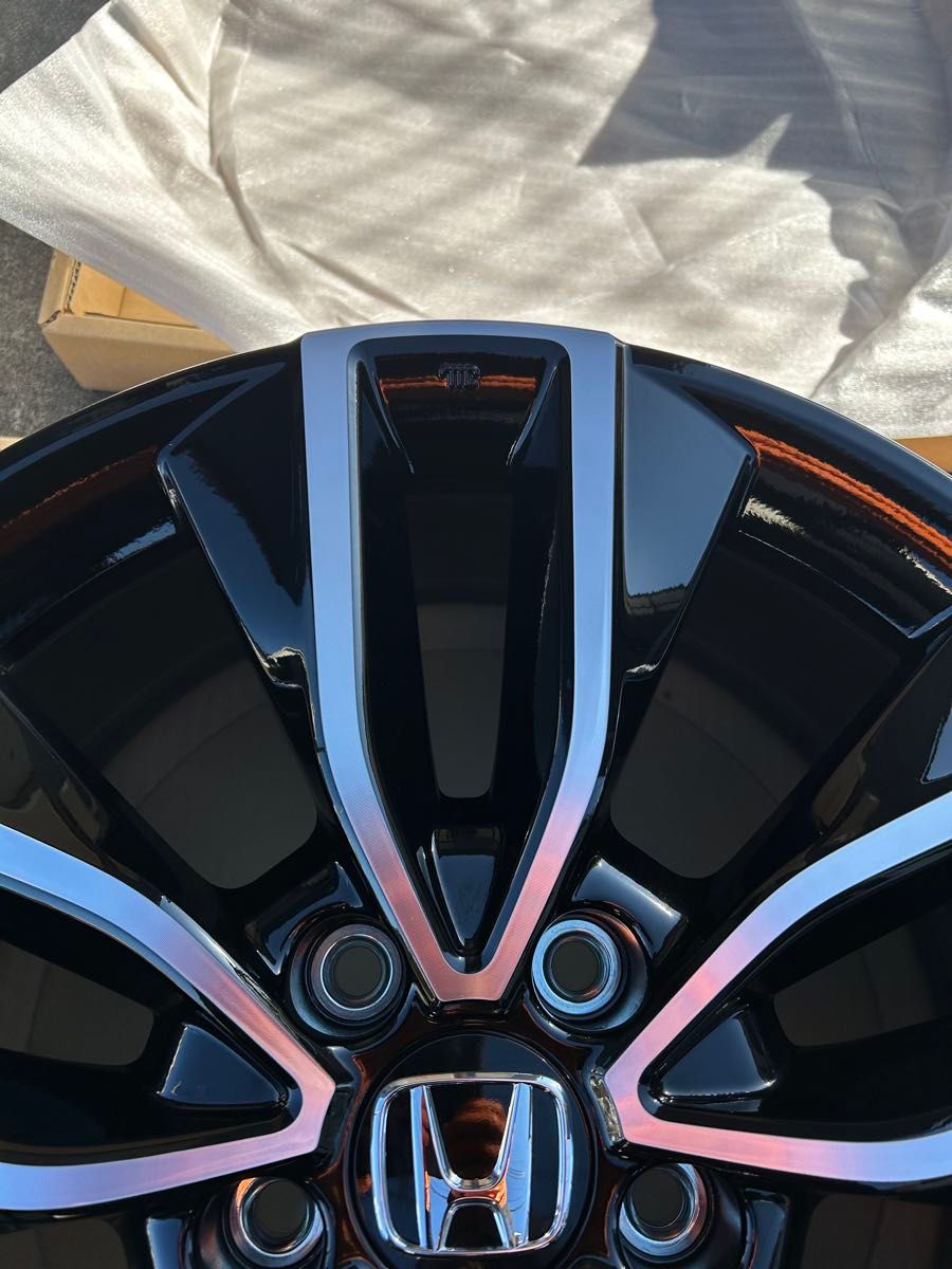 さわしん ヴェゼル e:HEV Z 純正アルミホイール ホンダ ヴェゼル E HEV Zグレード 純正アルミホイール 18インチ