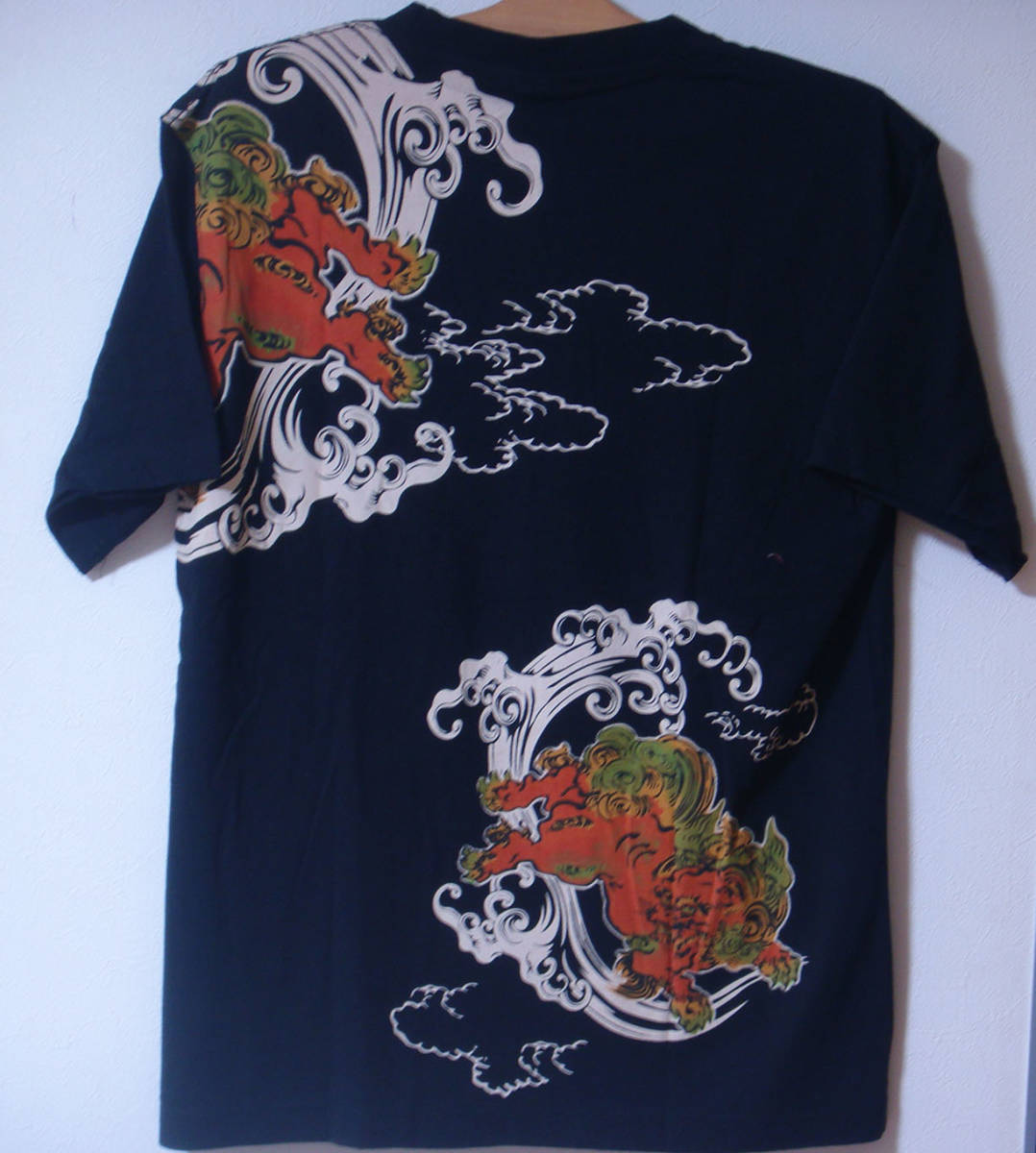 ヤフオク 新品 和柄tシャツ 黒38半袖 波達 2匹獅子 ライオン ヤフオク 新品 和柄tシャツ 黒38半袖 波達 2匹獅子 ライオン