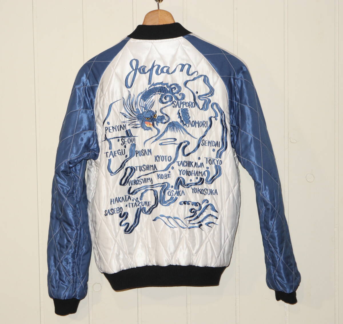 東洋 SCULL×JAPAN MAP 白ドクロ 地図 リバーシブル スカジャンM 東洋 SCULL×JAPAN MAP 白ドクロ 地図 リバーシブル スカジャンM