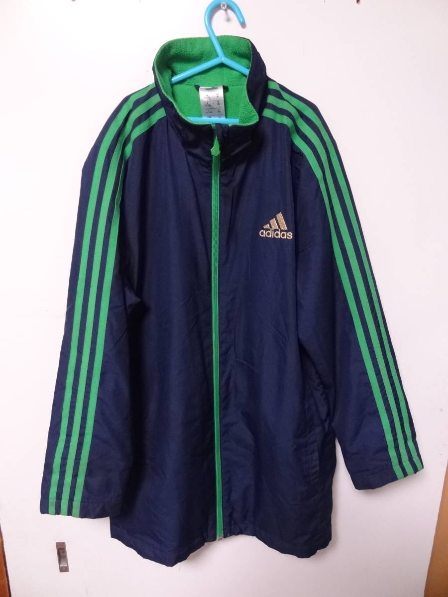 送料無料 アディダス adidas 子供服キッズ男＆女の子 紺X緑色ポリエステル100%素材里フリース付き秋冬物サッカー等スポーツ中綿コート 150