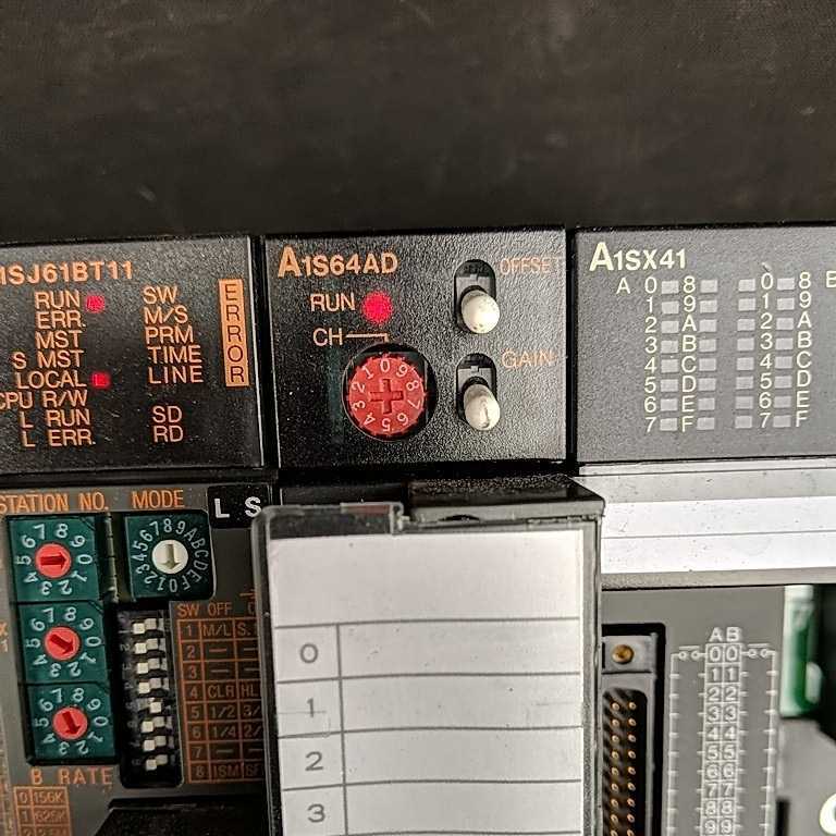 三菱電機 MELSEC-A A1SHCPU A1SX41 A1SY41 A1SJ61BT11 A1S64AD