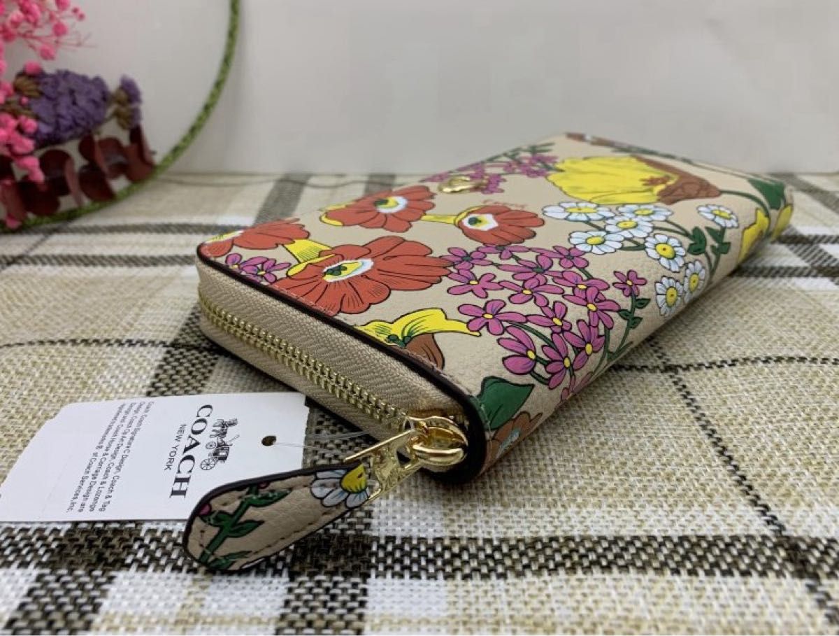 COACH 財布 コーチ 長財布 フローラル プリント 花柄 ラウンド COACH 財布 コーチ 長財布 フローラル プリント 花柄 ラウンド