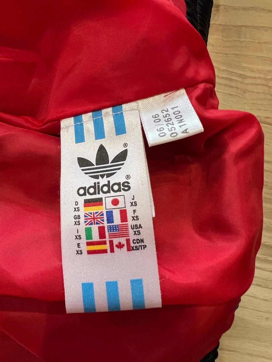 adidas RUN DMC 限定 レザージャケット デッドストック adidas RUN DMC 限定 レザージャケット デッドストック