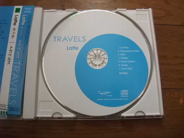 即決　CD　TRAVELS　Latte　送料185円_画像3