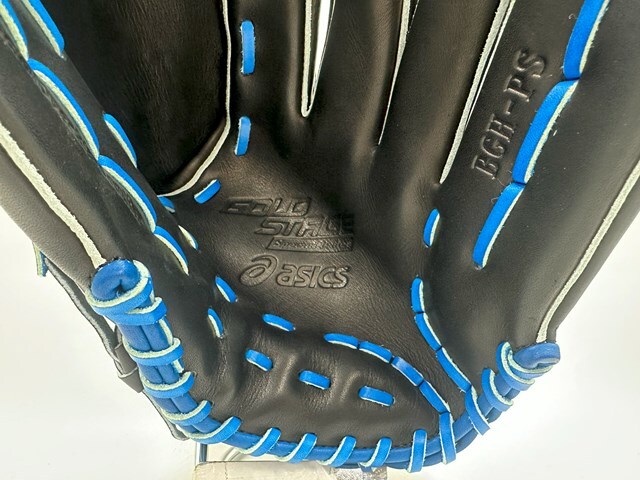 ダルビッシュ有 2018年 実使用 グローブ アシックス 型付き プロ ダルビッシュ有 2018年 実使用 グローブ アシックス 型付き プロ