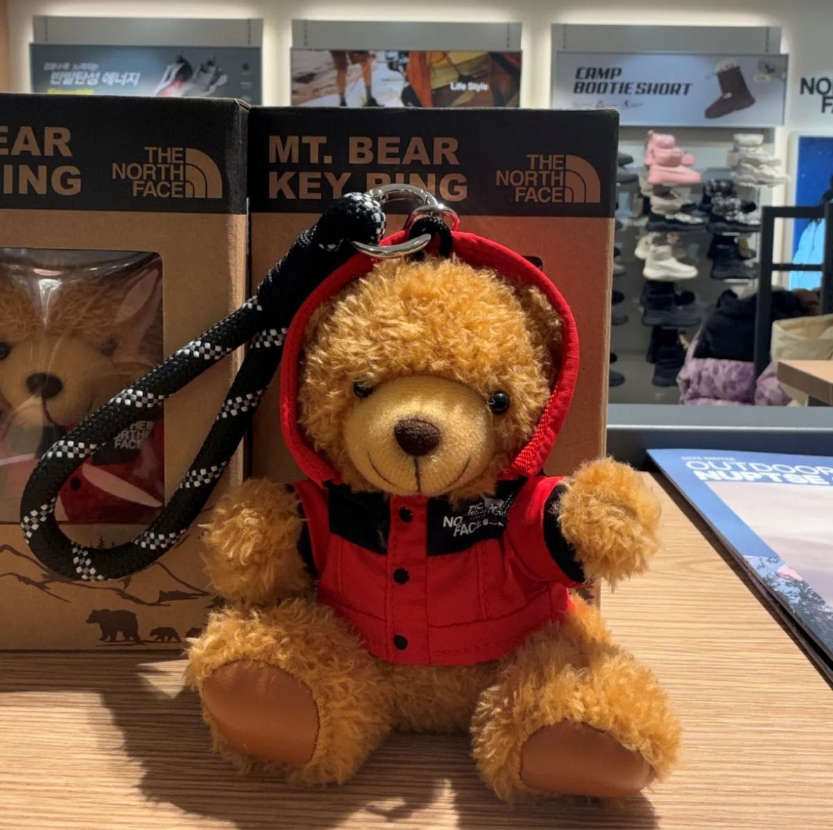 希少 ノースフェイス 新品未使用 MT BEAR KEY RING キーリング 希少 ノースフェイス 新品未使用 MT BEAR KEY RING キーリング