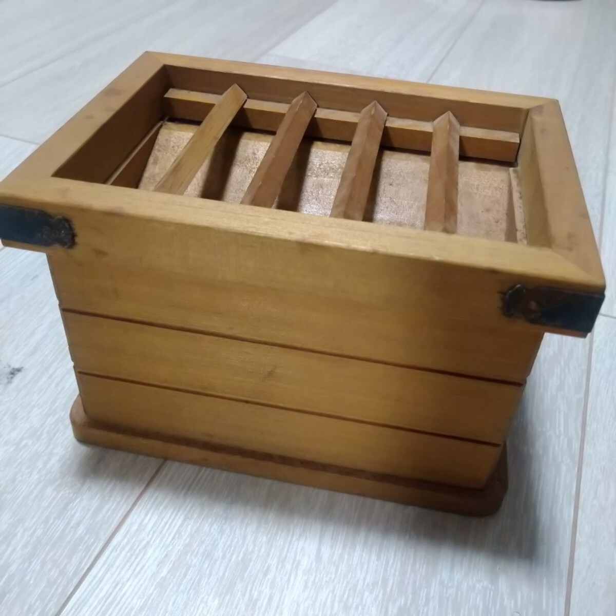 からくり 貯金箱 しかけ 貯金箱 マジック貯金箱 三重 黒取手 からくり 貯金箱 しかけ 貯金箱 マジック貯金箱 三重 黒取手