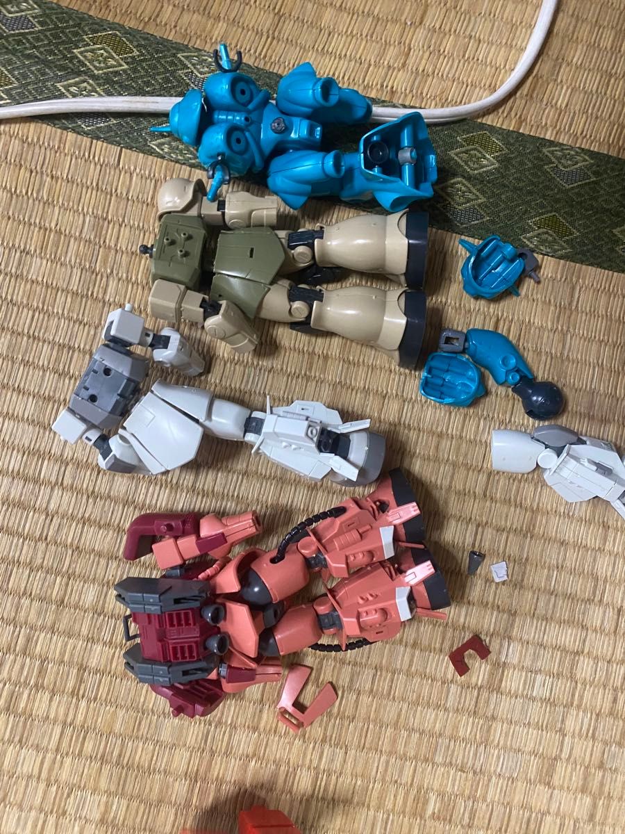 ガンプラ ザク ジオン系 ジャンク まとめ売り バンダイ HG ガンプラ ザク ジオン系 ジャンク まとめ売り バンダイ HG