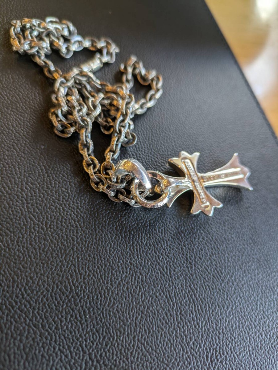 13)クロムハーツ CHROME HEARTS スモールCH クロス ベイル 13)クロムハーツ CHROME HEARTS スモールCH クロス ベイル