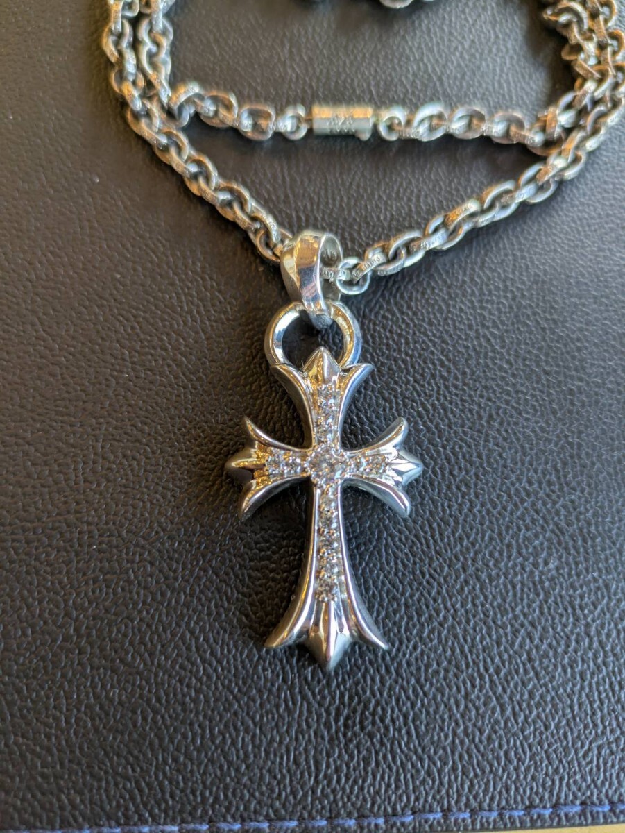 13)クロムハーツ CHROME HEARTS スモールCH クロス ベイル 13)クロムハーツ CHROME HEARTS スモールCH クロス ベイル