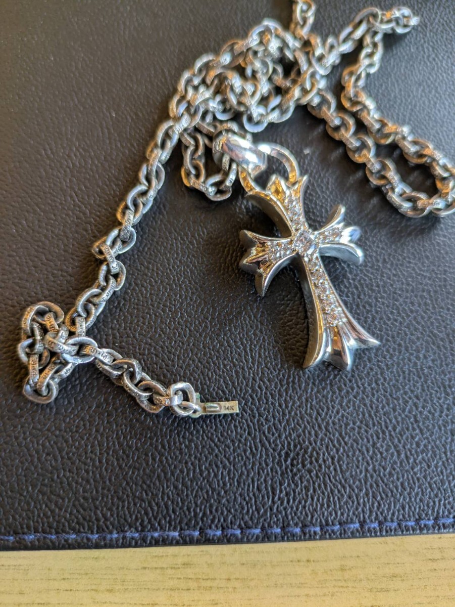 13)クロムハーツ CHROME HEARTS スモールCH クロス ベイル 13)クロムハーツ CHROME HEARTS スモールCH クロス ベイル