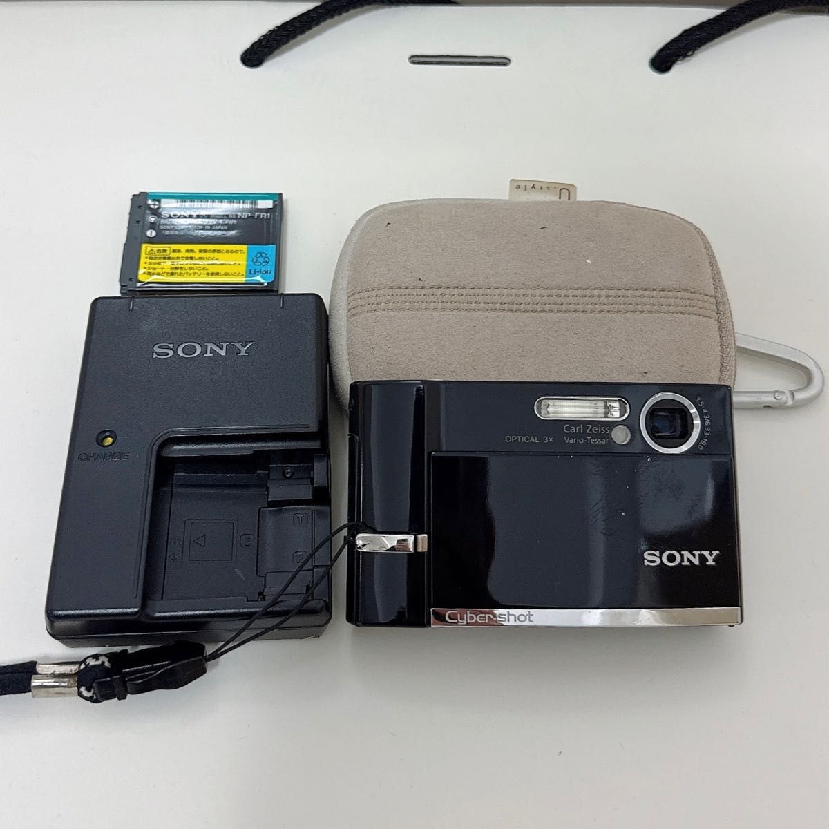 SONY Cyber shot DSC-T30 サイバーショット デジカメ 充電器 SONY Cyber shot DSC-T30 サイバーショット デジカメ 充電器