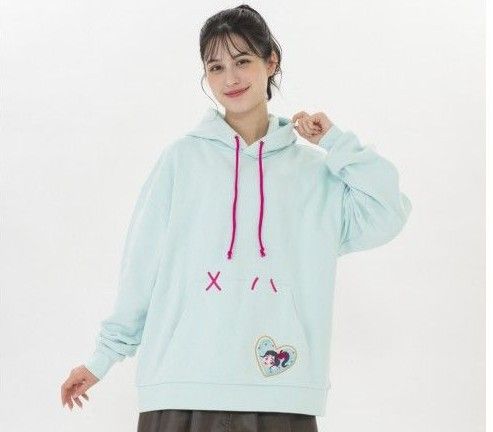 ディズニー パルパルーザ パーカー ヴァネロペ スウィーツポップ ディズニー パルパルーザ パーカー ヴァネロペ スウィーツポップ