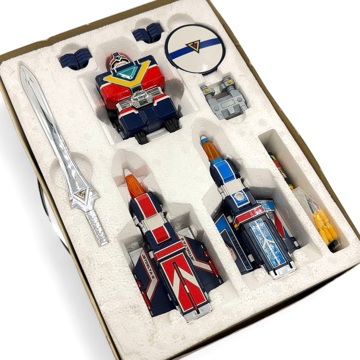 極美品/ミサイル未使用】BANDAI バンダイ DX超合金 フラッシュ 極美品/ミサイル未使用】BANDAI バンダイ DX超合金 フラッシュ