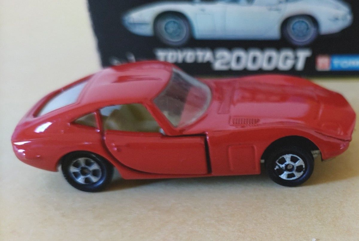 【トミカ】No.5 トヨタ 2000GT 1Aホイール レアカラー 赤 日本製 トミカ No 5 TOYOTA 2000GT 人気の赤 1Aホイール|Yahoo!フリマ