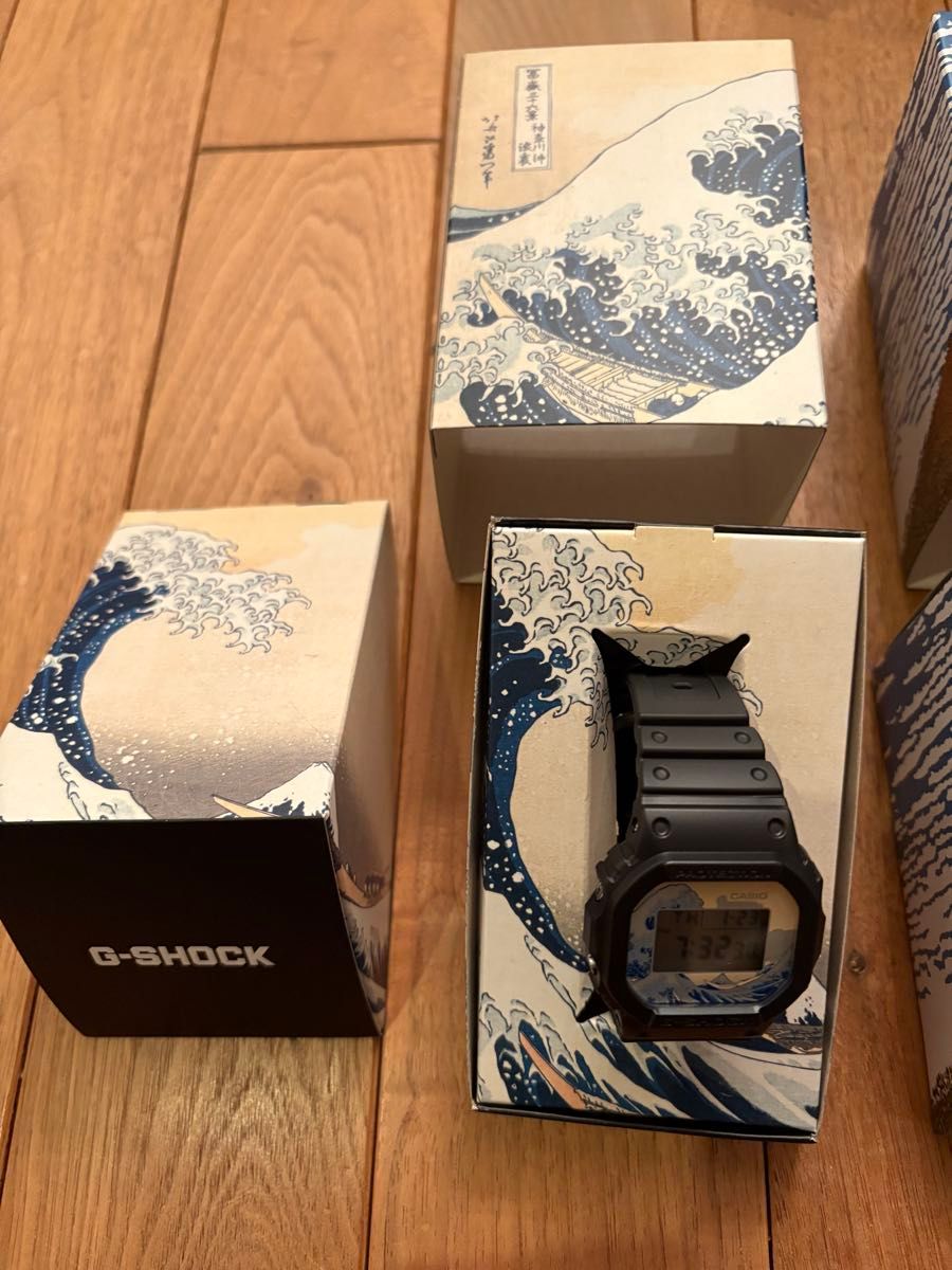 CASIO G-SHOCK DW-5600KHK24-1JR DW-5600KHG24-1JR 葛飾北斎 CASIO G-SHOCK DW-5600KHK24-1JR DW-5600KHG24-1JR 葛飾北斎